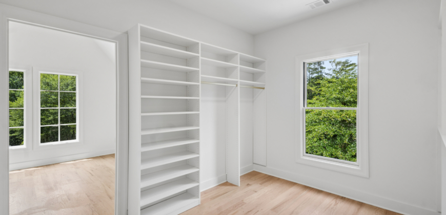 584 Indian Hills Pkwy